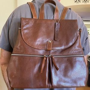 Nino Bossi genuine brown leather bag. Never used and was in closet.